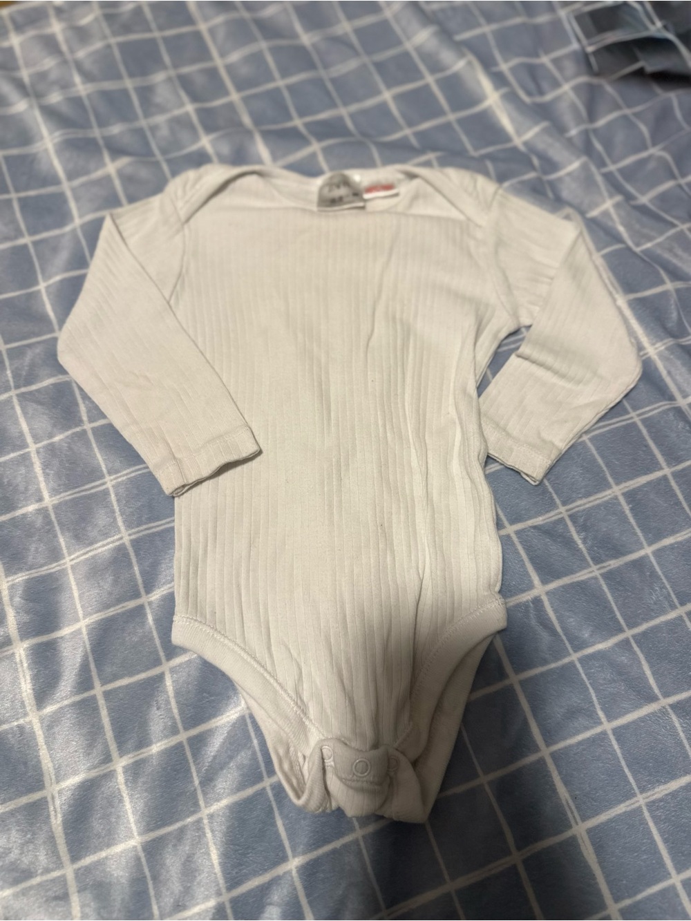 Zara White Ribbed Long-Sleeve One-Piece Bodysuit